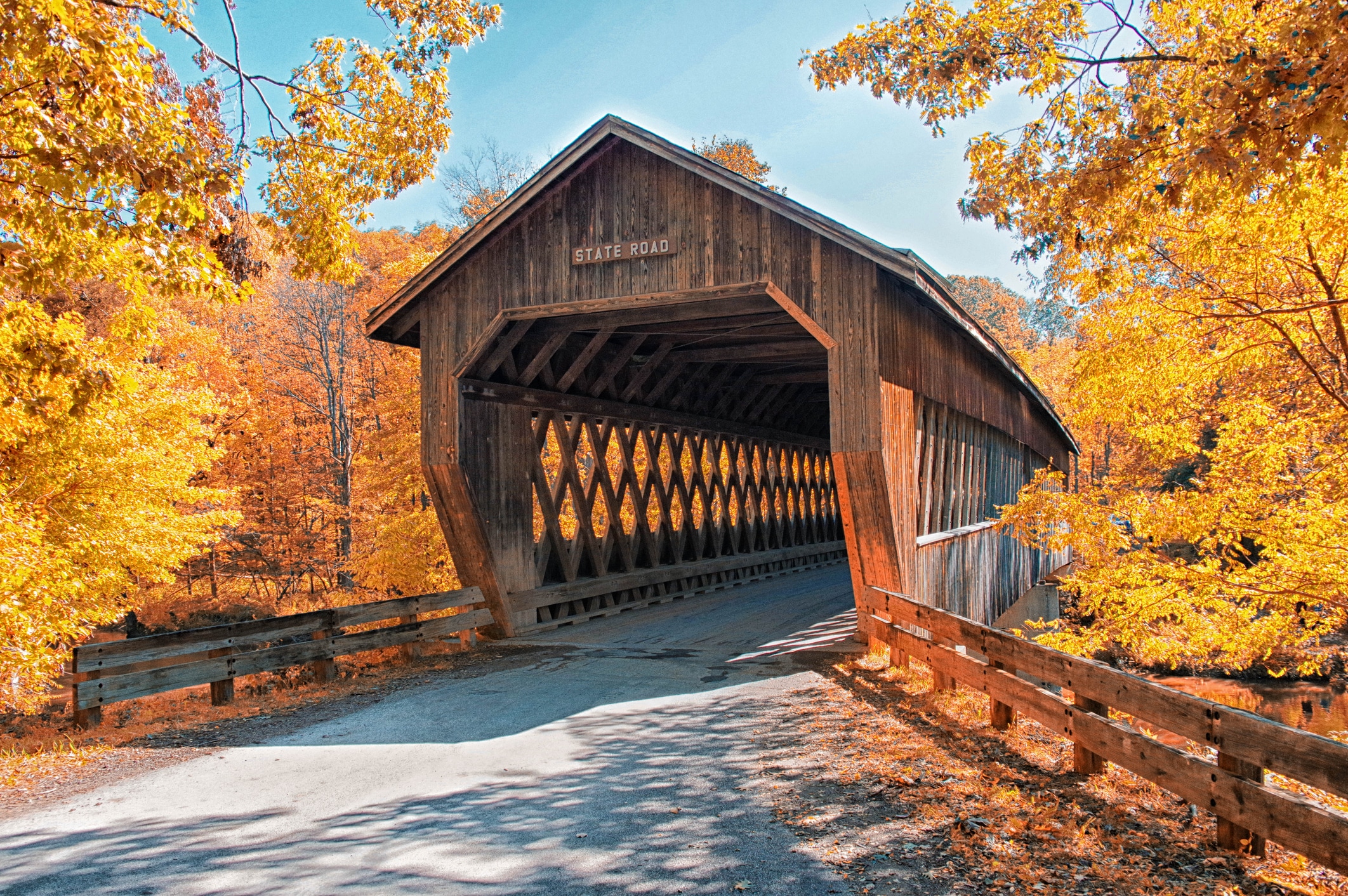 Idyllic bridge in the Ohio countryside